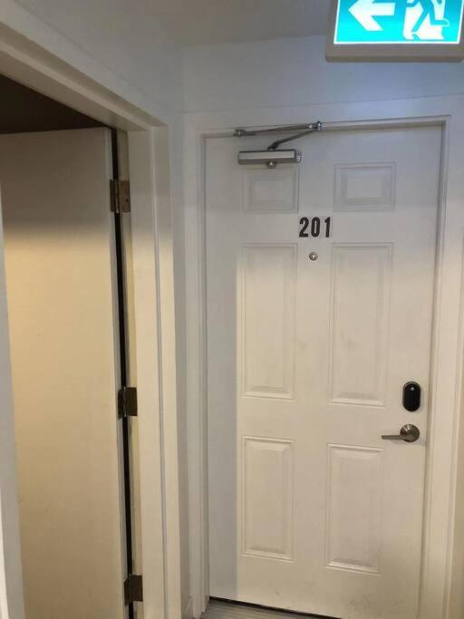 Unit #201 Cozy Mountain View 1Br In Dt Apartment Canmore Ngoại thất bức ảnh